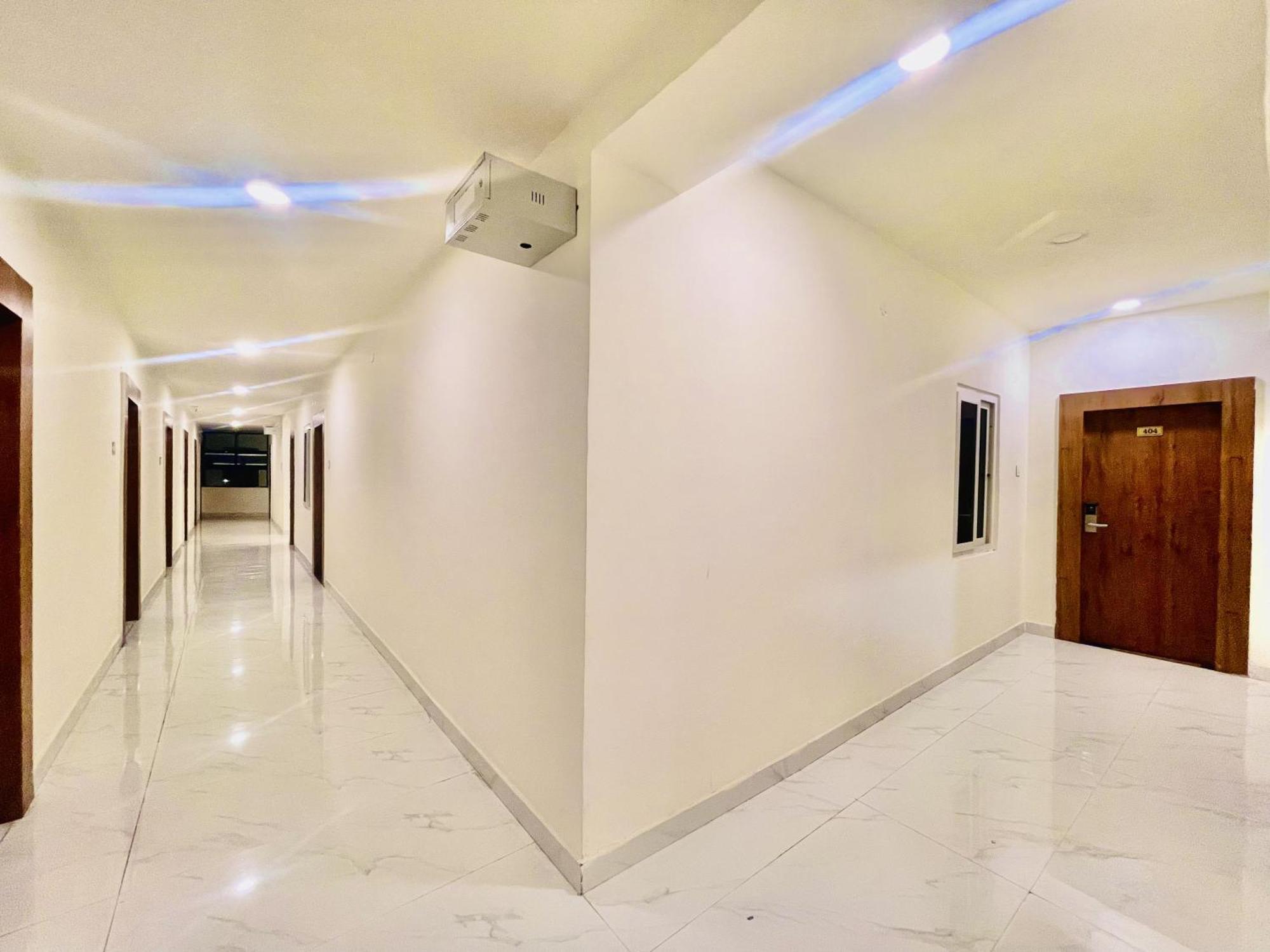 Hotel Eagle Grand Hyderabad Airport Zone Shamshabad Exteriör bild