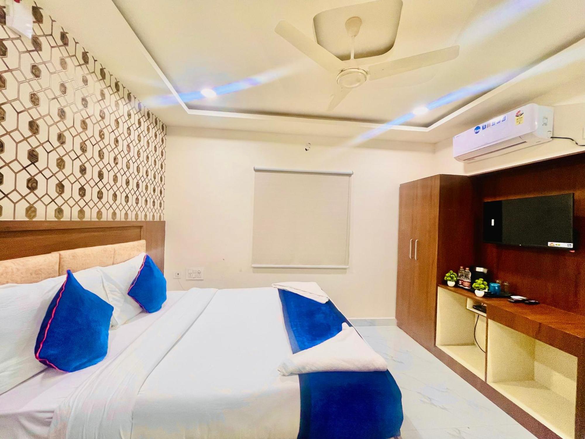 Hotel Eagle Grand Hyderabad Airport Zone Shamshabad Exteriör bild