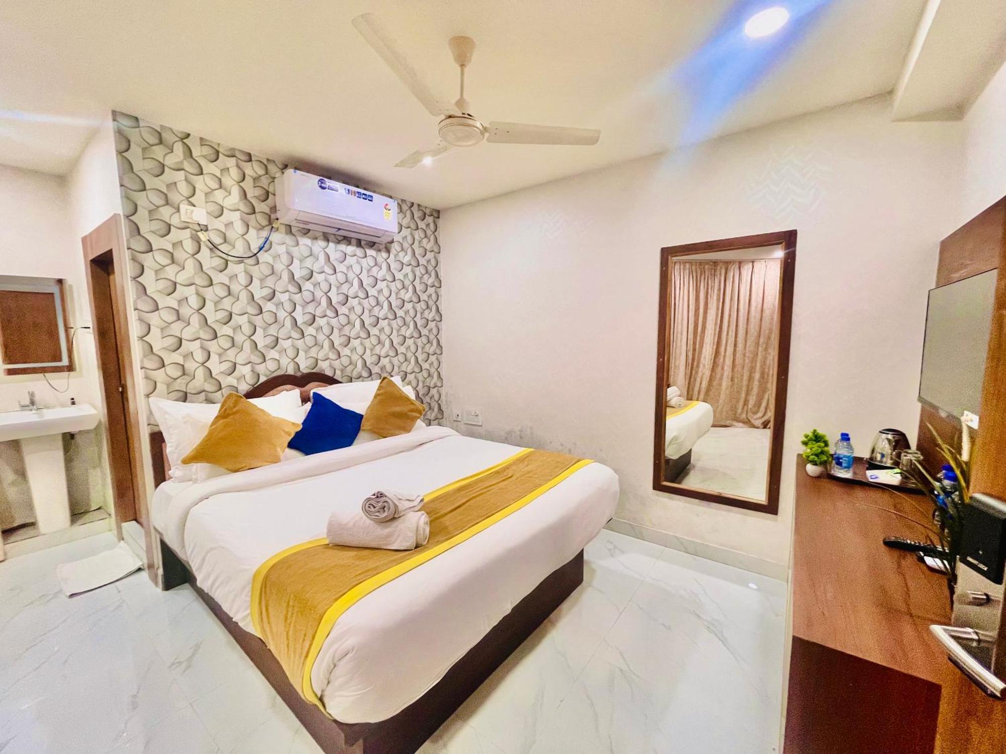 Hotel Eagle Grand Hyderabad Airport Zone Shamshabad Exteriör bild