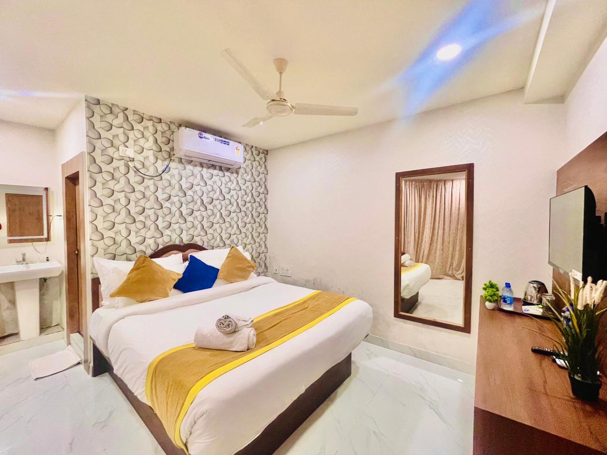 Hotel Eagle Grand Hyderabad Airport Zone Shamshabad Exteriör bild
